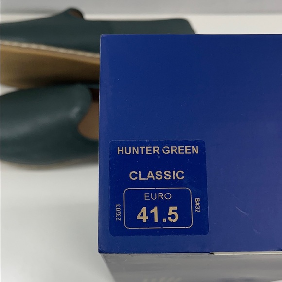 Charix Women's Elegant Dark Green Loafers - Picture 8 of 9